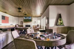 Ski View Lodge - Image 4