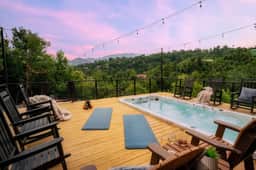Onyx View Chalet - Image 3