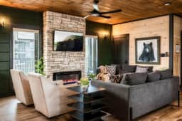 Grand Ole Retreat - Image 4