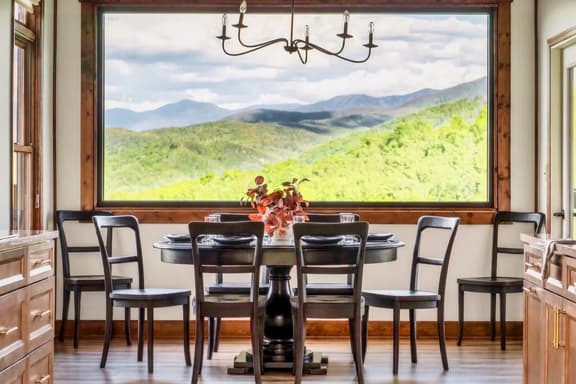 Three Suite Retreat - Image 1
